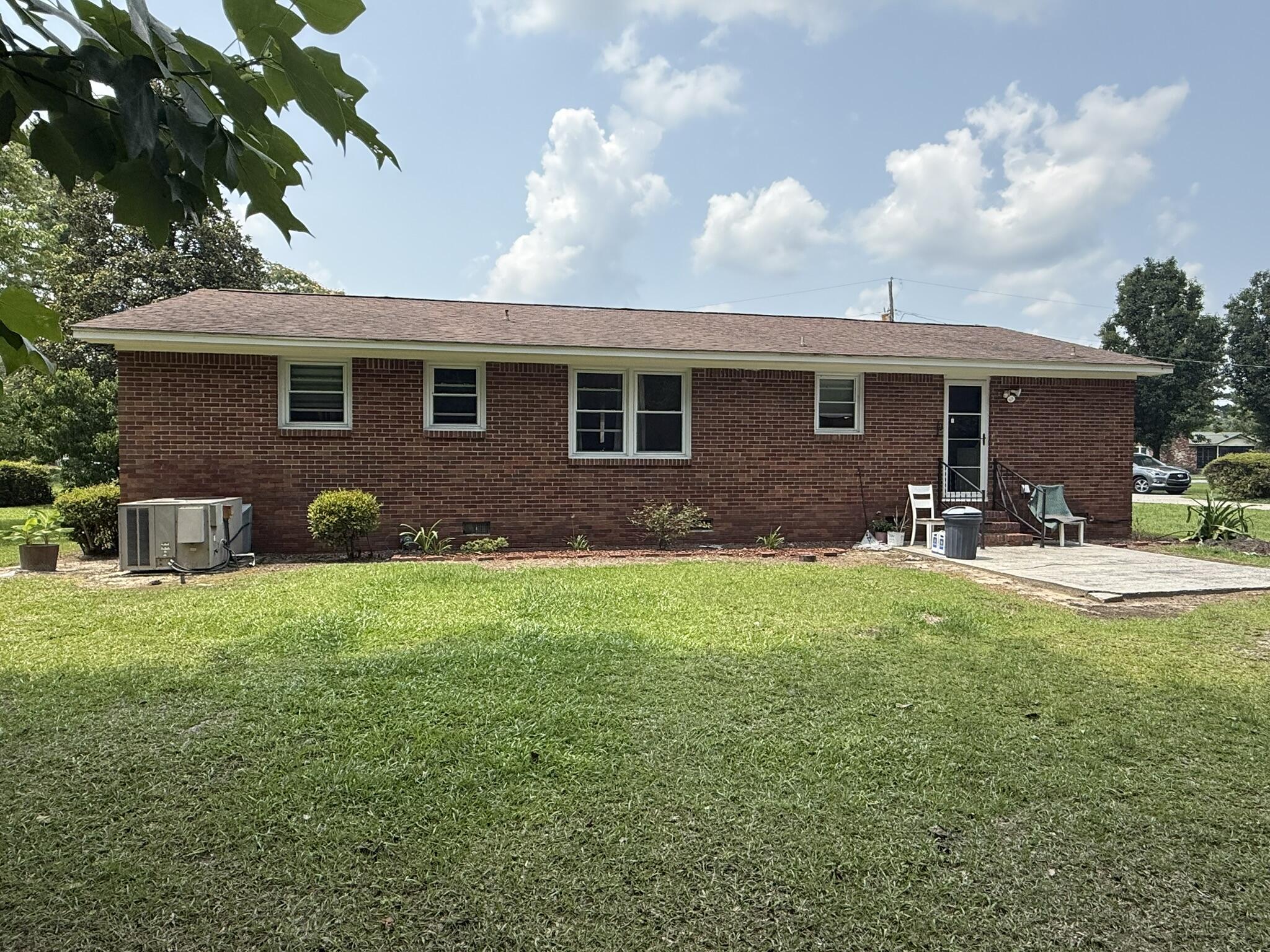 2130 Ivy Road Orangeburg, SC 29115 - Photo 6 of 23 IMG_2480