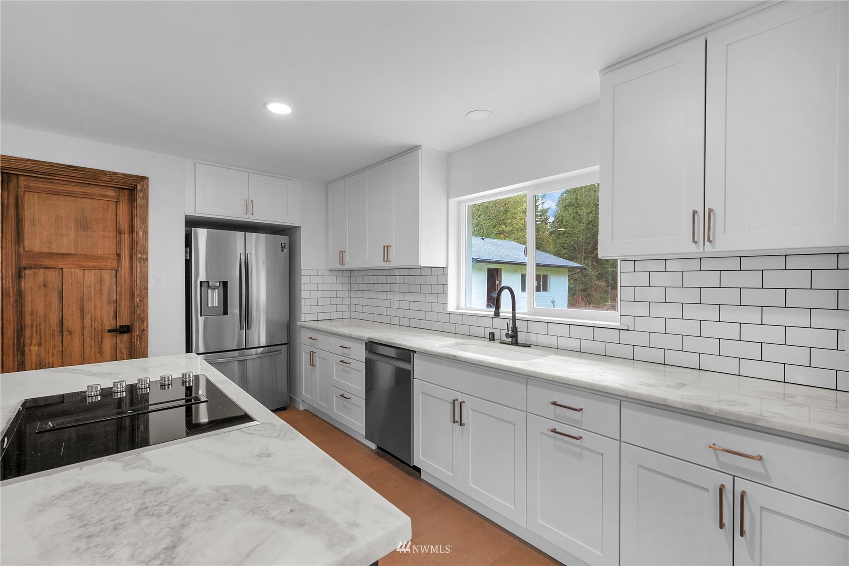 16218 Dubuque Road Snohomish, WA 98290 - Photo 6 of 17 Gallery Image 6