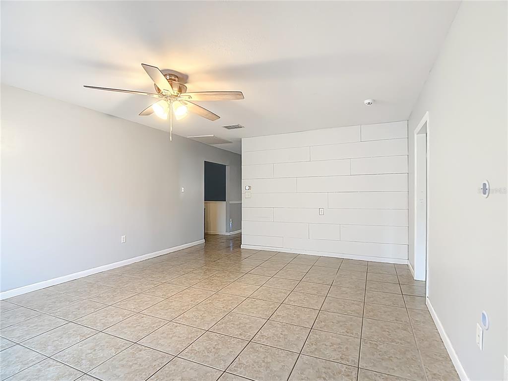 1915 Sylvester Road Lakeland, FL 33803 - Photo 12 of 39