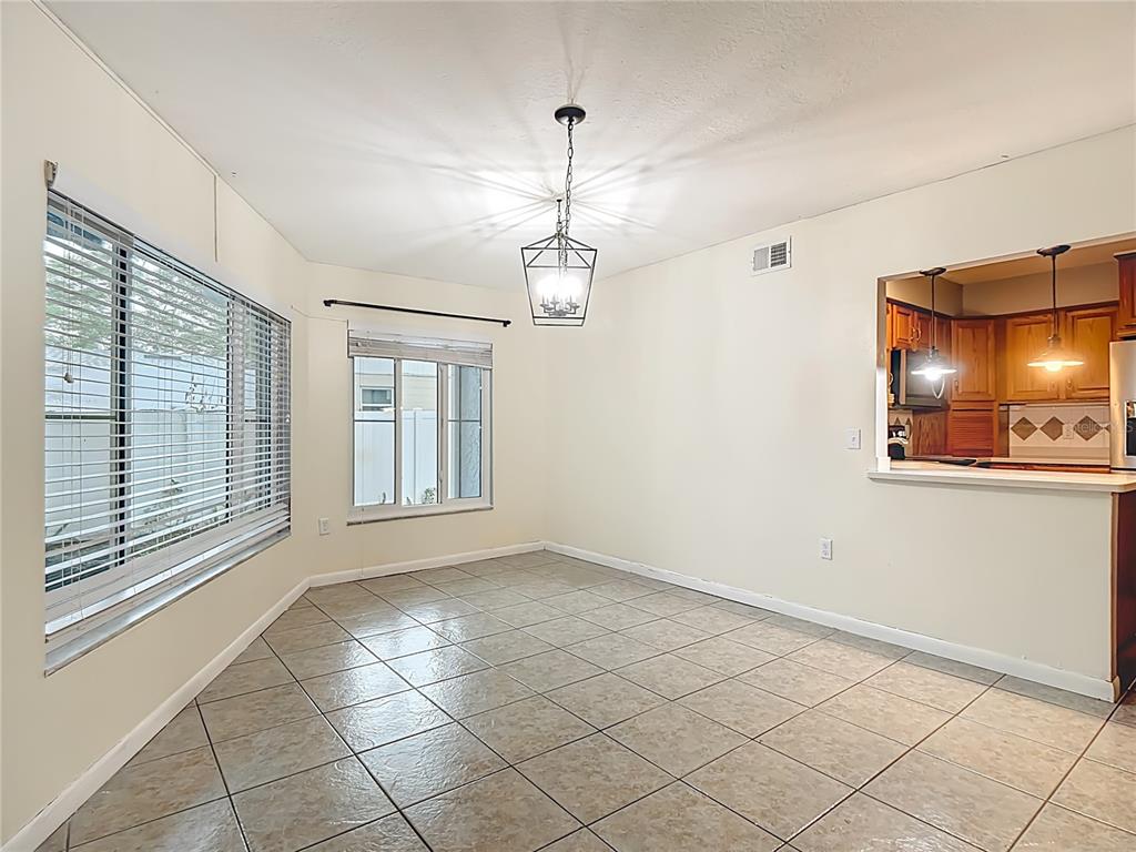 1915 Sylvester Road Lakeland, FL 33803 - Photo 15 of 39