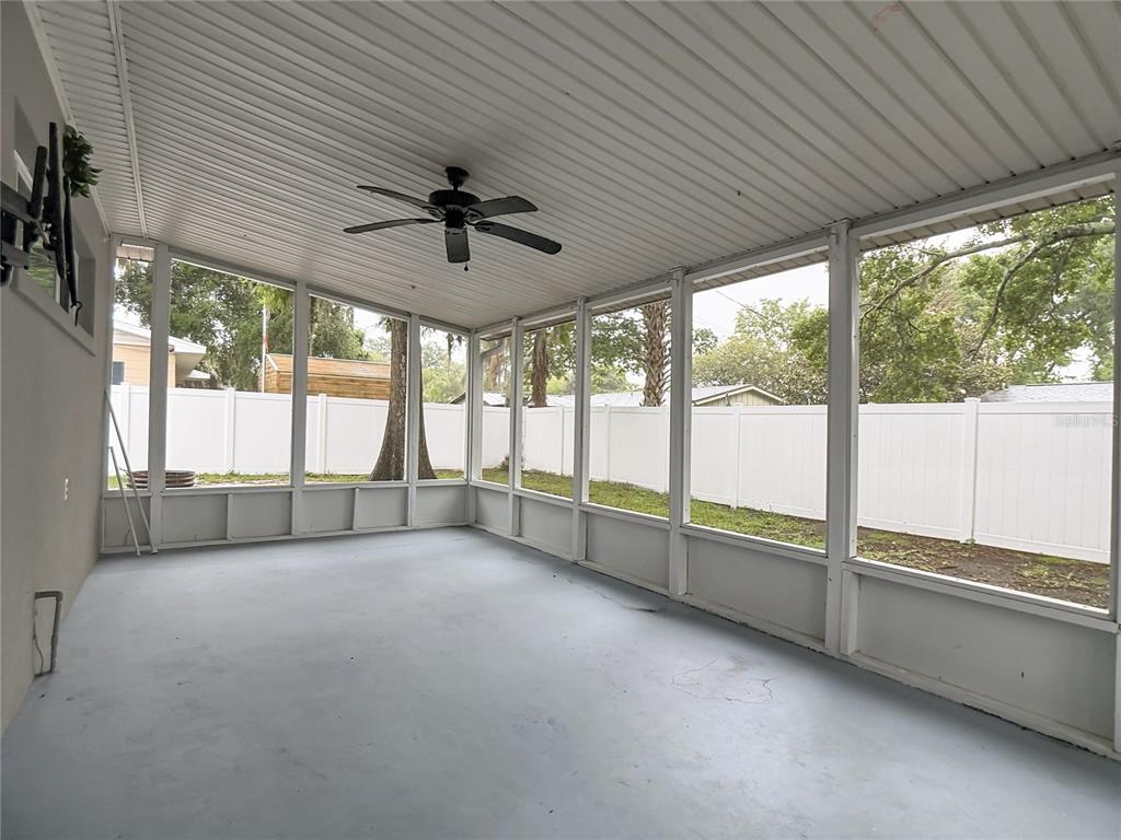 1915 Sylvester Road Lakeland, FL 33803 - Photo 31 of 39