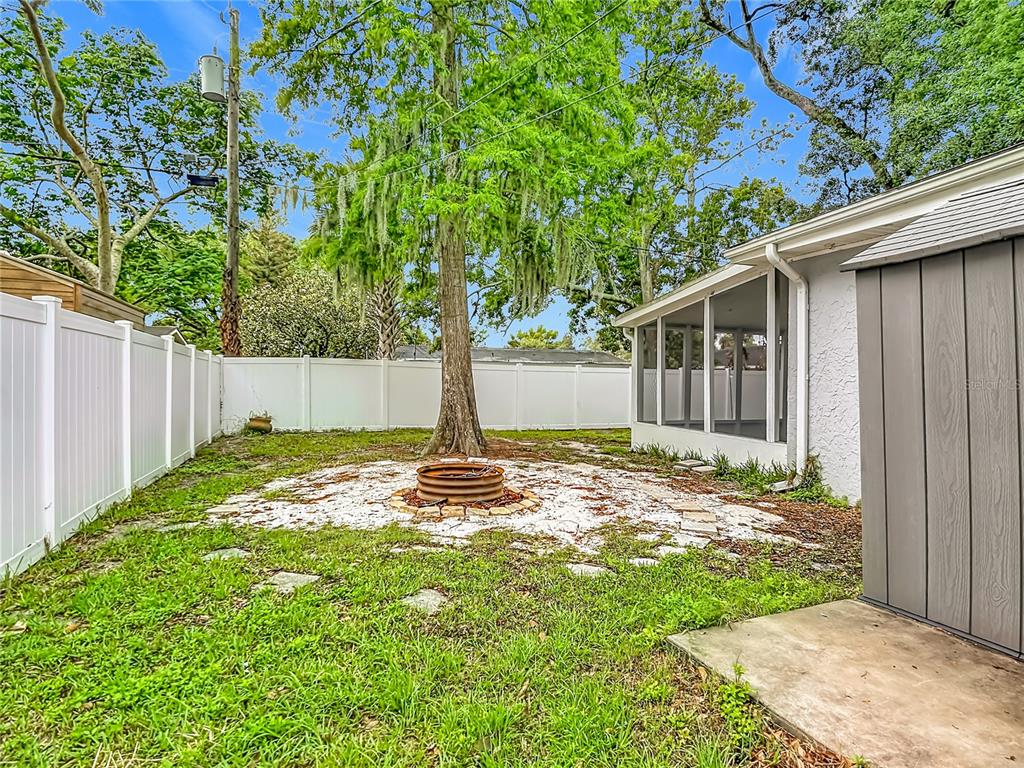 1915 Sylvester Road Lakeland, FL 33803 - Photo 34 of 39