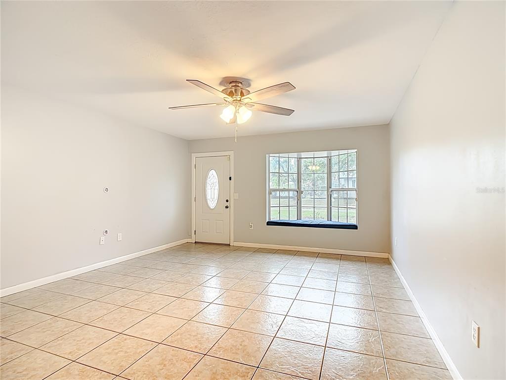 1915 Sylvester Road Lakeland, FL 33803 - Photo 6 of 39