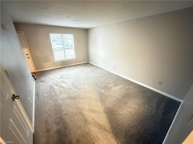 $995 | 1018 Cedar Pl Court, Winston-Salem, NC 27107