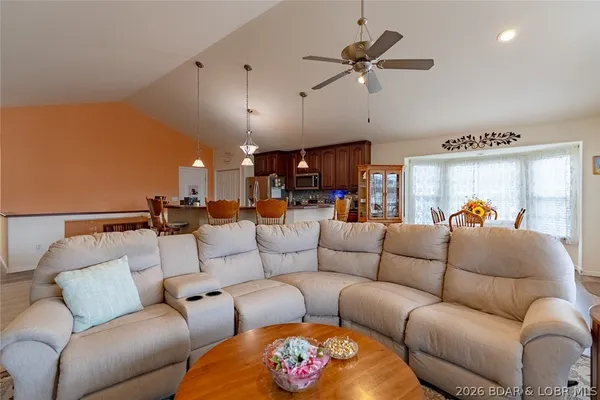 $390,000 | 5181 Vicus Castri, Osage Beach, MO 65065