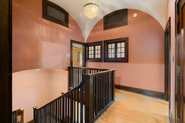 $324,900 | 609 4th Street Northwest, Austin, MN 55912