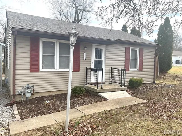 $118,500 | 133 Blair Avenue, Cottage Hills, IL 62018