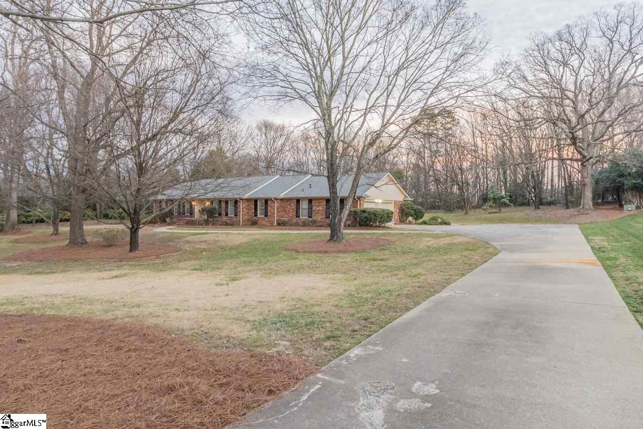 10 Graystone Road Greenville, SC 29615 - Photo 3 of 35