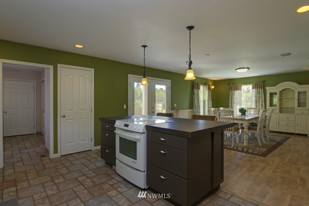 3849 Everett Road Ferndale, WA 98248 - Photo 4 of 25