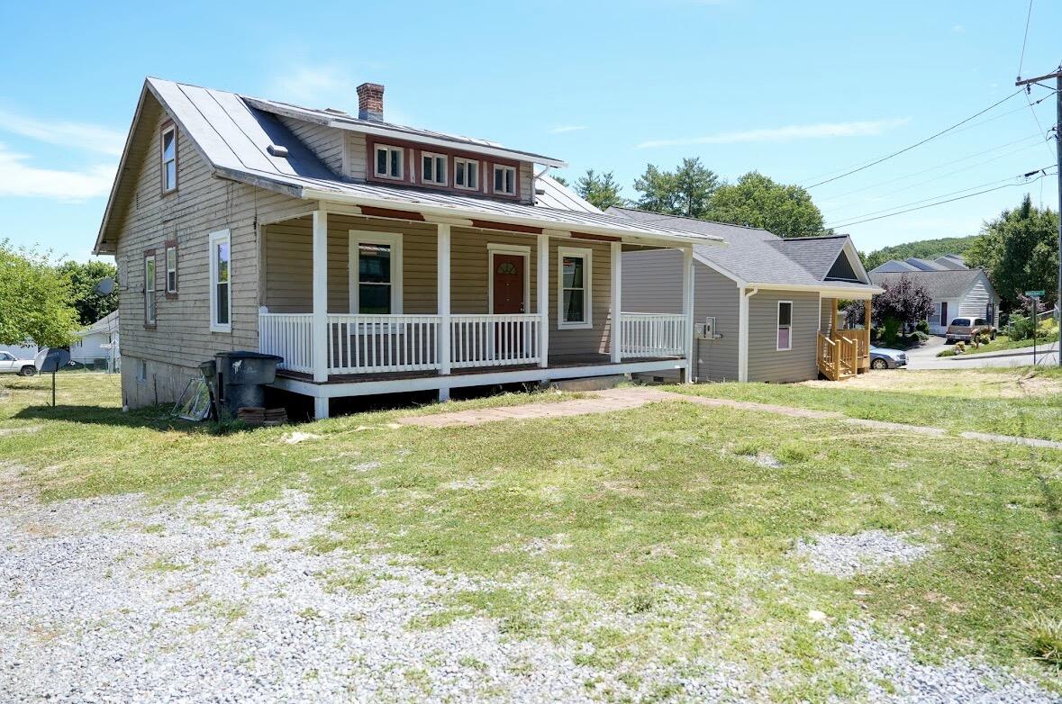3712 Yellow Mountain Road Southeast Roanoke, VA 24014 - Photo 2 of 3 yellow mountain pic 2