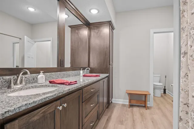 $750,000 | 4334 86th Street Northeast, Monticello, MN 55362