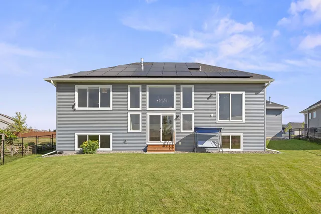 $750,000 | 4334 86th Street Northeast, Monticello, MN 55362