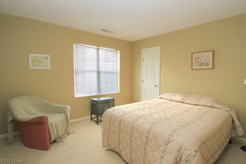 7092 Adkins Road Mentor, OH 44060 - Photo 10 of 17 Gallery Image 10