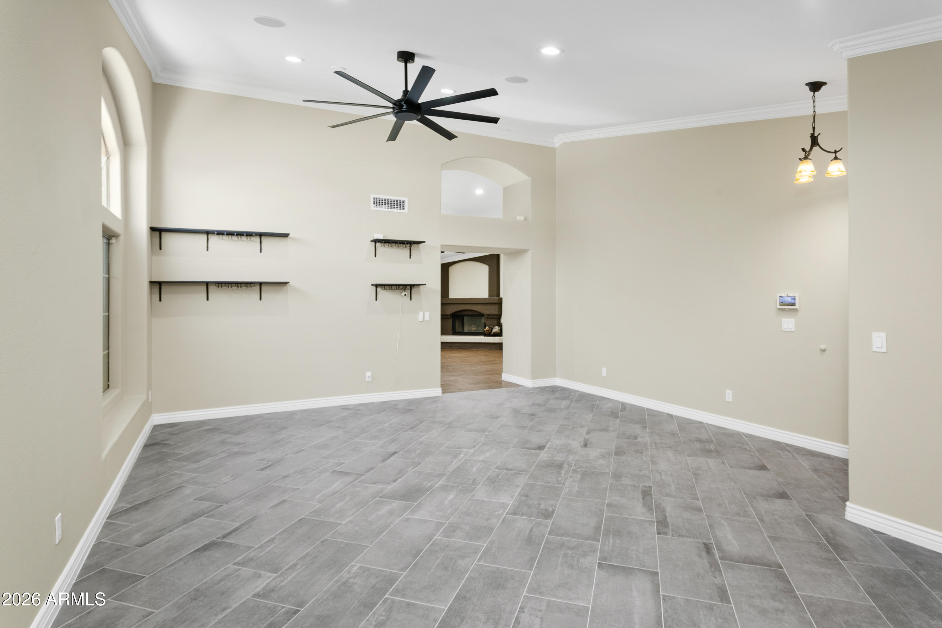6 North Boulder Street Gilbert, AZ 85234 - Photo 4 of 39