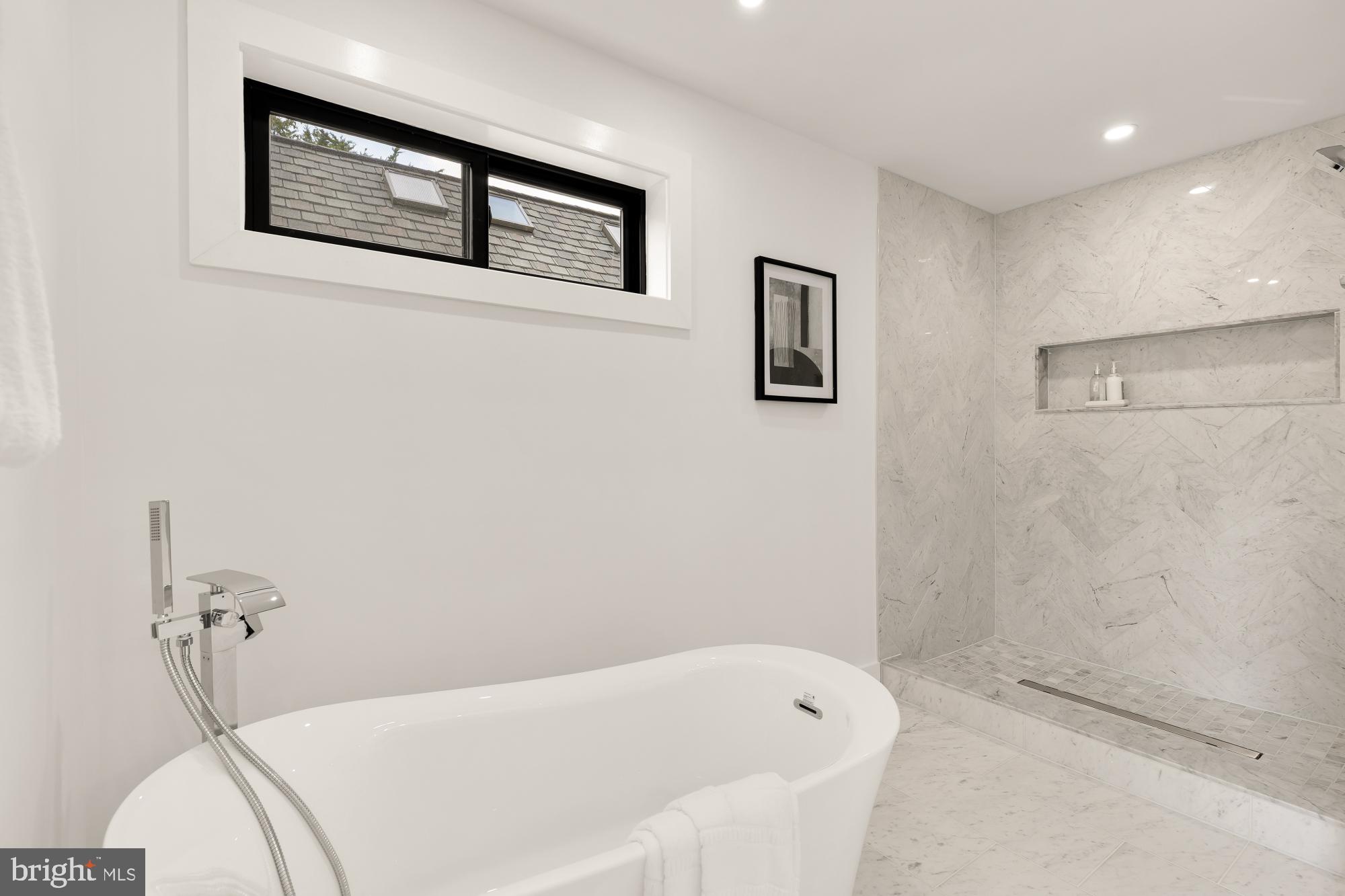 4324 Yuma Street Northwest Washington, DC 20016 - Photo 32 of 56 Soaking tub & shower