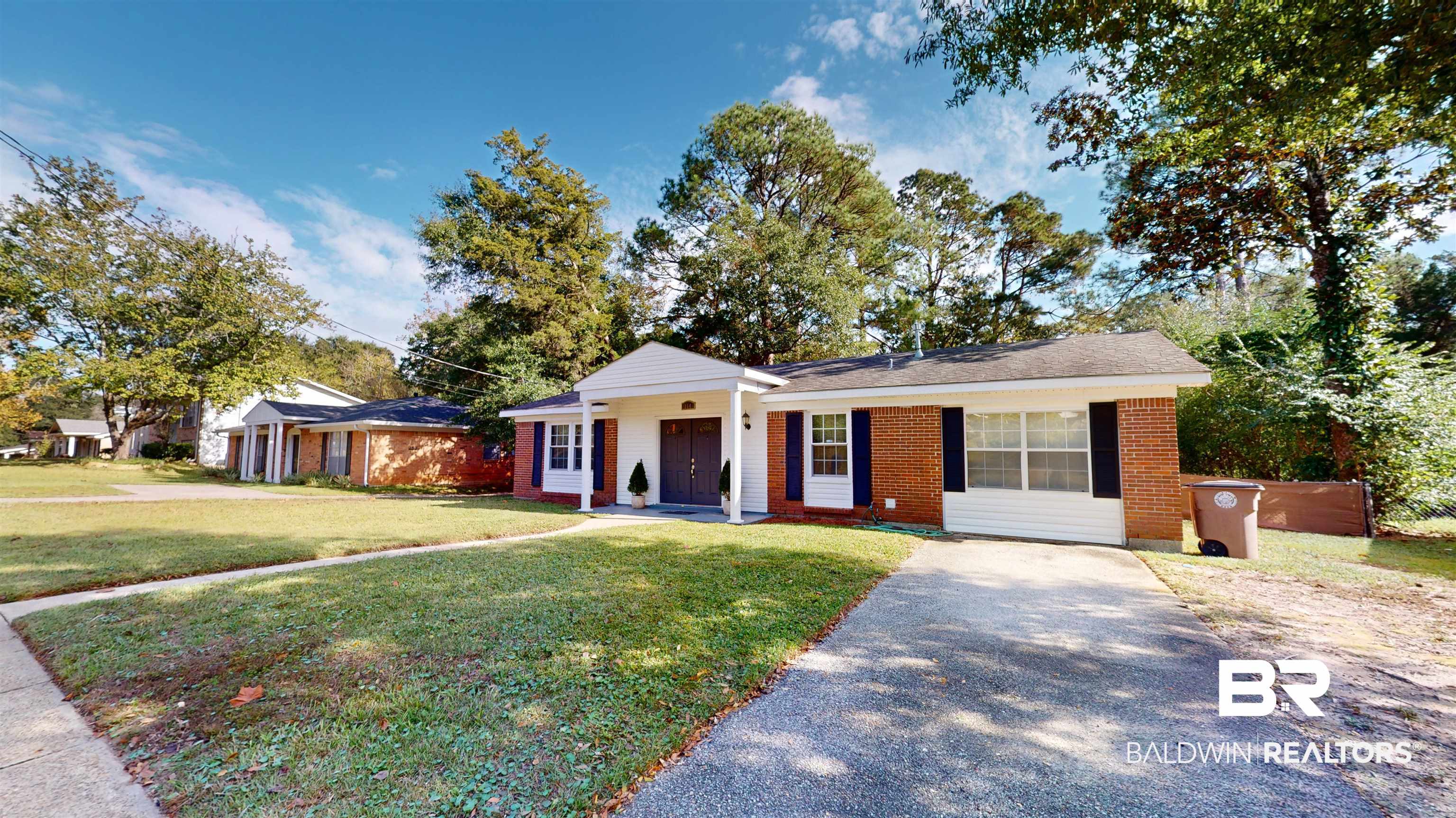 104 Vanderbilt Drive Mobile, AL 36608 - Photo 3 of 52