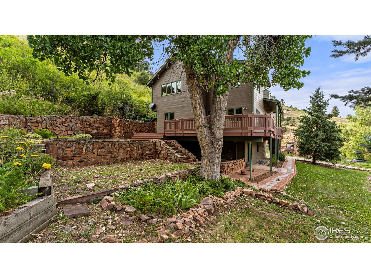 7333 Olde Stage Road Boulder, CO 80302 - Photo 29 of 40 a black and white photo of a house