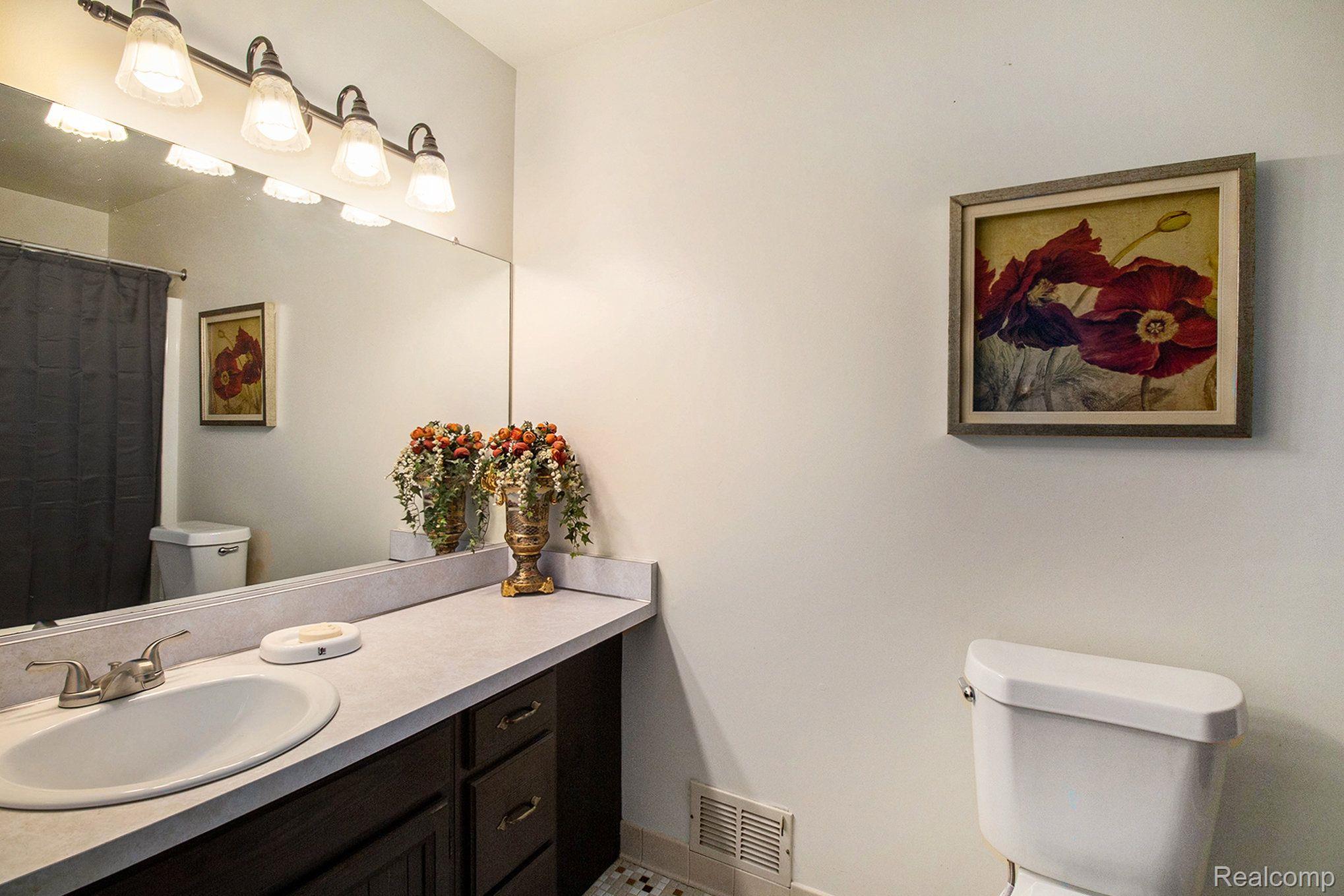 49 Olde Franklin Road Howell, MI 48855 - Photo 18 of 36 Gallery Image 18