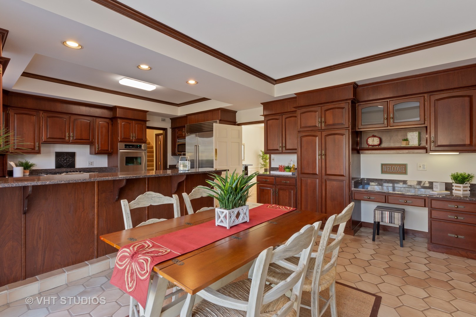 1020 Cortbridge Road Inverness, IL 60067 - Photo 9 of 50