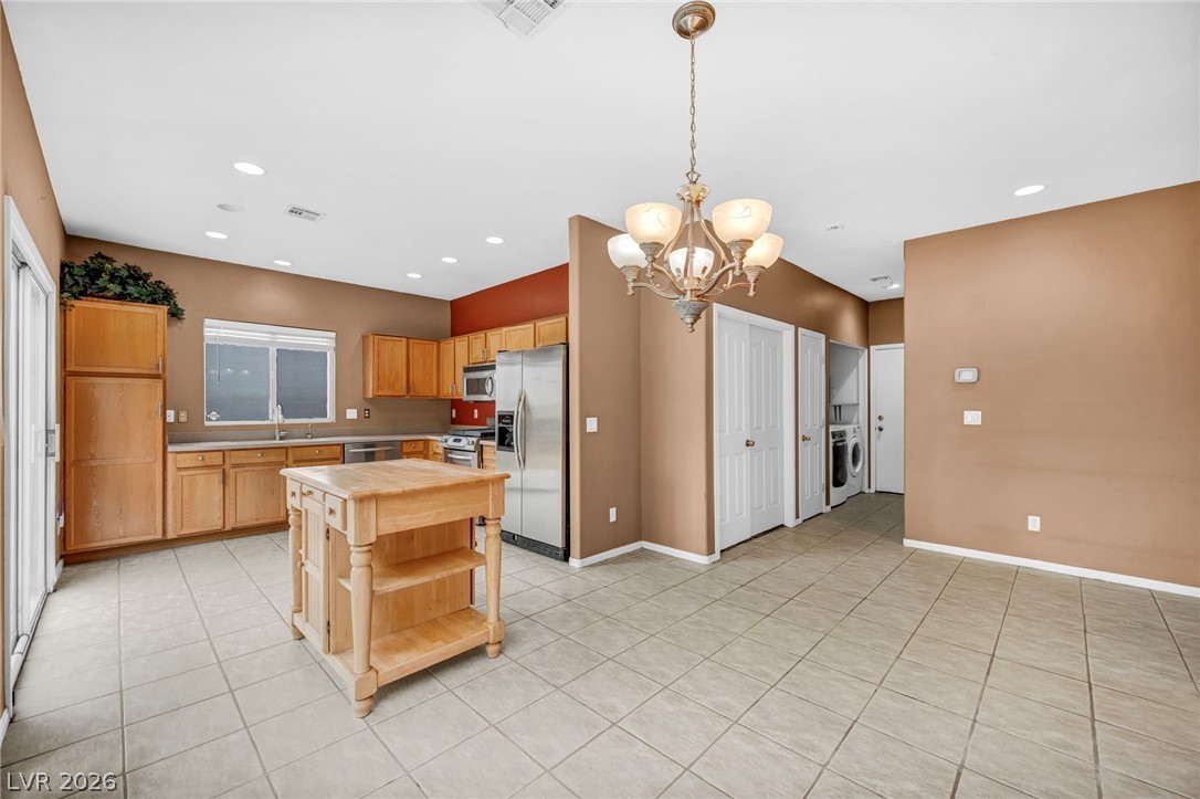 1132 Castle Point Avenue Henderson, NV 89074 - Photo 12 of 59