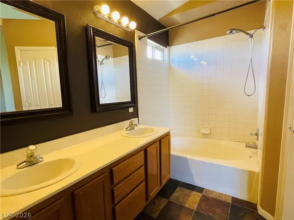$250,000 | 1132 Castle Point Avenue, Henderson, NV 89074