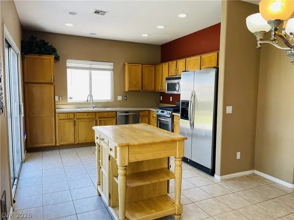 $250,000 | 1132 Castle Point Avenue, Henderson, NV 89074