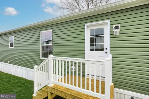 $169,900 | 304 Landola Avenue, Mount Wolf, PA 17347