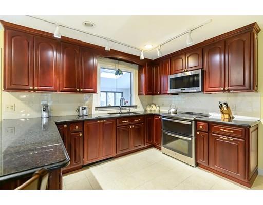 7 Old Schoolhouse Road Andover, MA 01810 - Photo 11 of 30 Gallery Image 11