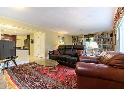 7 Old Schoolhouse Road Andover, MA 01810 - Photo 16 of 30 Gallery Image 16