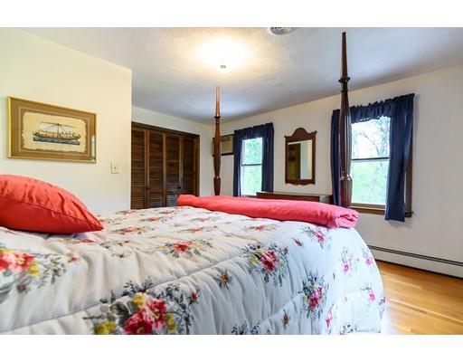 7 Old Schoolhouse Road Andover, MA 01810 - Photo 21 of 30 Gallery Image 21