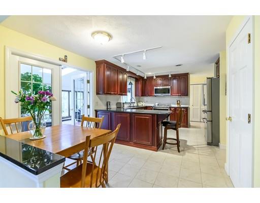 7 Old Schoolhouse Road Andover, MA 01810 - Photo 9 of 30 Gallery Image 9