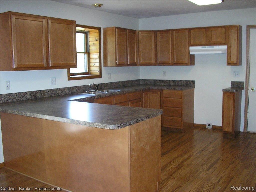 5170 Stanton Lake Road Attica, MI 48412 - Photo 5 of 12 Kit.JPG