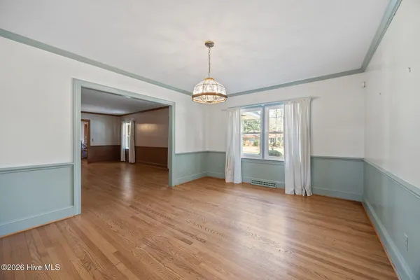 $325,000 | 1700 Hardee Road, Kinston, NC 28504