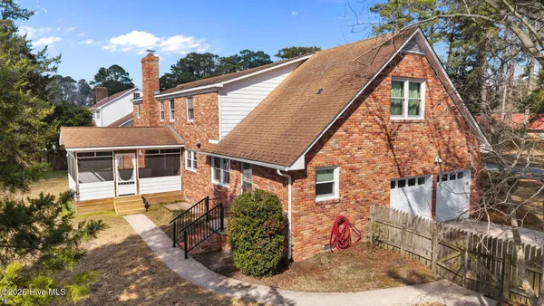 $325,000 | 1700 Hardee Road, Kinston, NC 28504