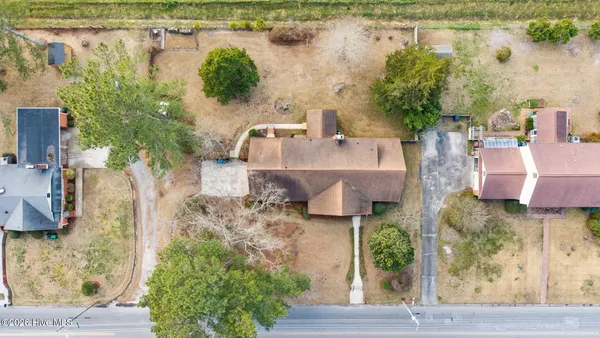 $325,000 | 1700 Hardee Road, Kinston, NC 28504