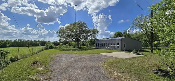 $335,000 | 6899 North State Highway 19, Palestine, TX 75801
