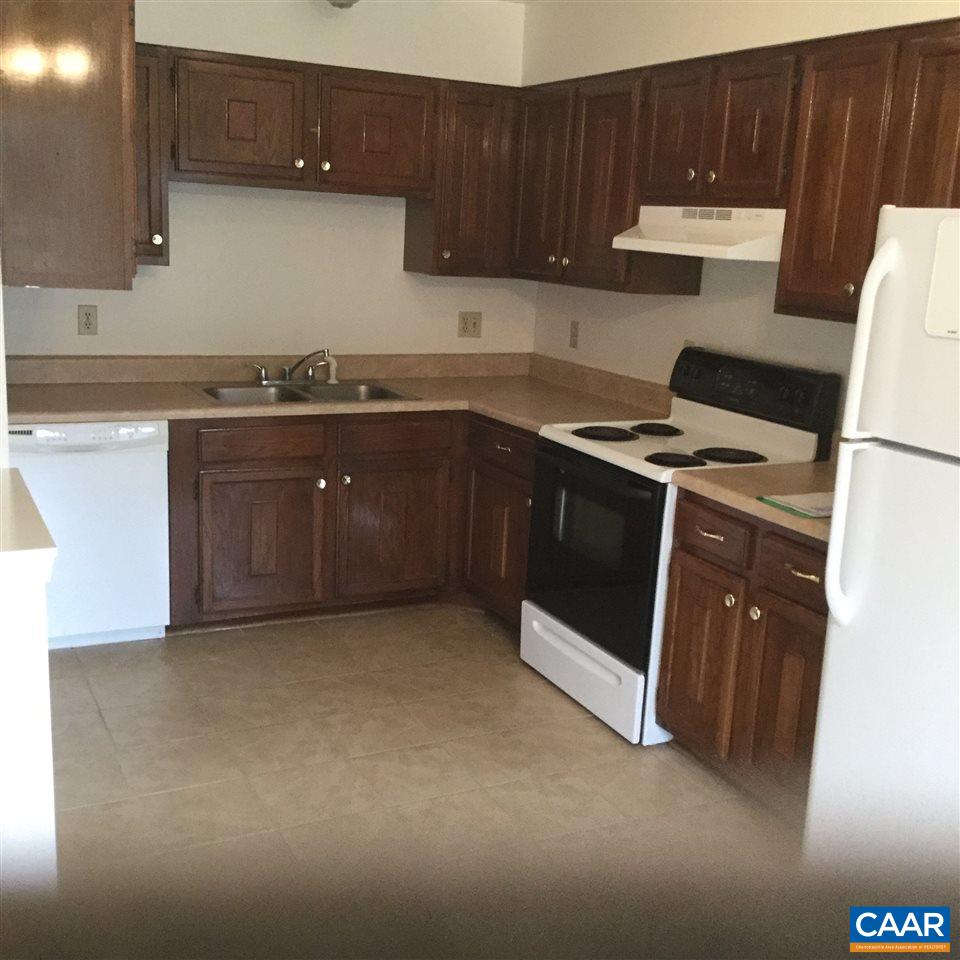 316 High View Road Stanardsville, VA 22973 - Photo 4 of 21 a kitchen with a cabinets and a stove