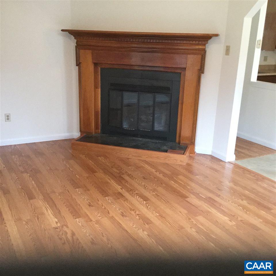 316 High View Road Stanardsville, VA 22973 - Photo 6 of 21 a view of empty room with wooden floor