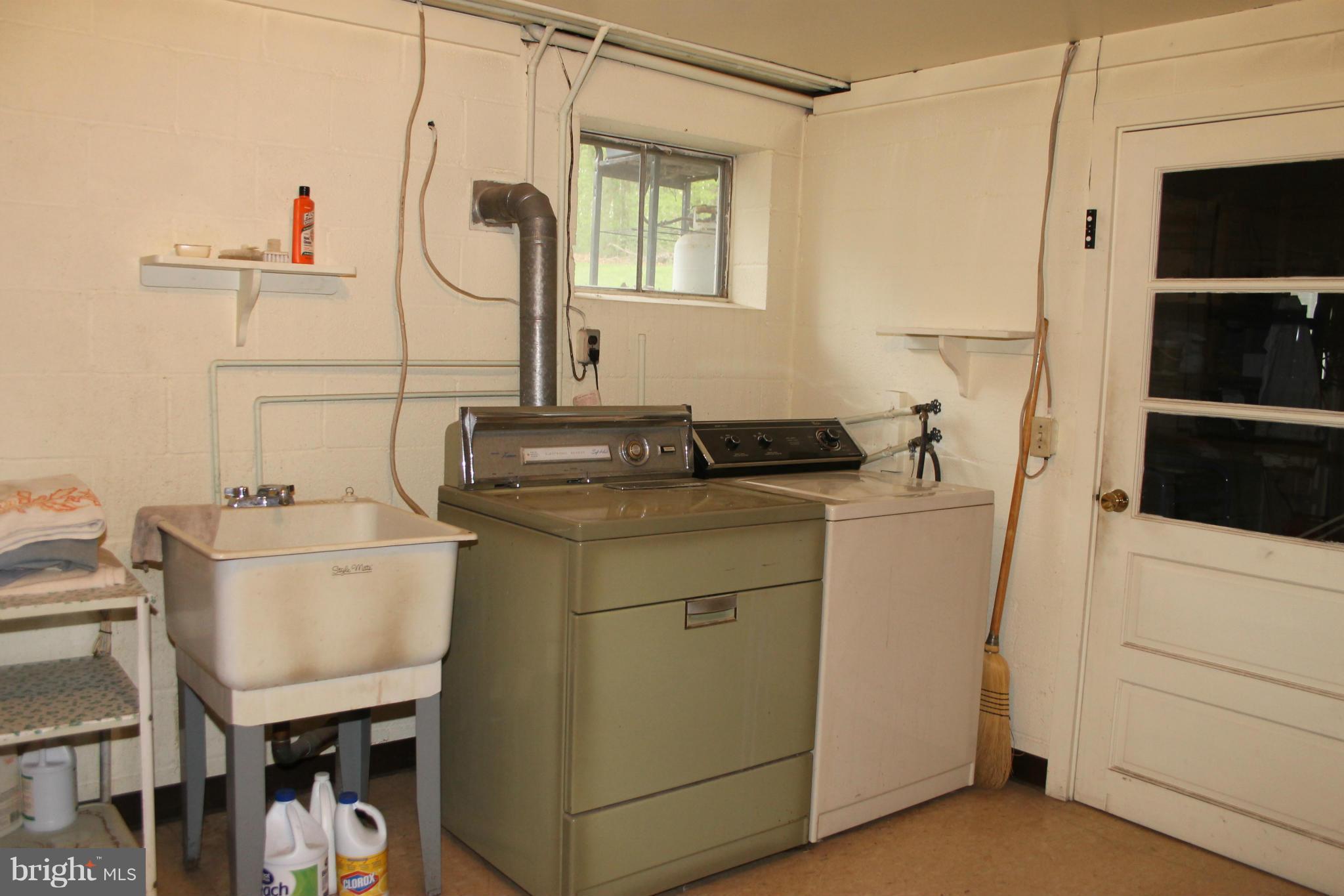 16116 Sheads Mountain Road Rixeyville, VA 22737 - Photo 19 of 26 Laundry
