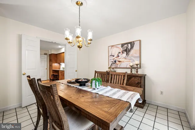 $485,000 | 71 Oak Knoll Drive, Unit 71, Berwyn, PA 19312