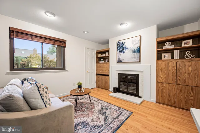 $485,000 | 71 Oak Knoll Drive, Unit 71, Berwyn, PA 19312