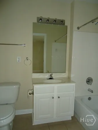 $1,900 | 1035 South Barnett Shoals Road, Unit 1012, Athens, GA 30605