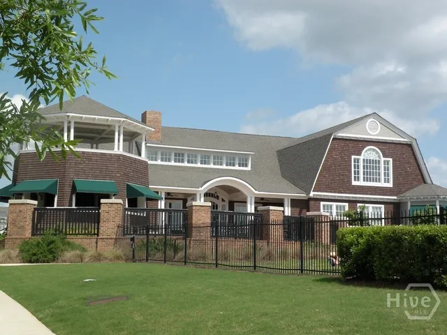 $2,100 | 1035 South Barnett Shoals Road, Unit 1012, Athens, GA 30605