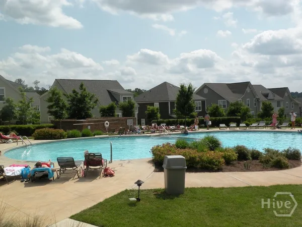$1,900 | 1035 South Barnett Shoals Road, Unit 1012, Athens, GA 30605