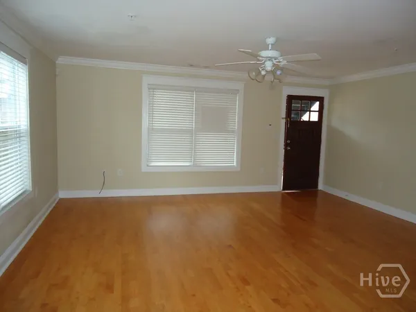 $1,900 | 1035 South Barnett Shoals Road, Unit 1012, Athens, GA 30605