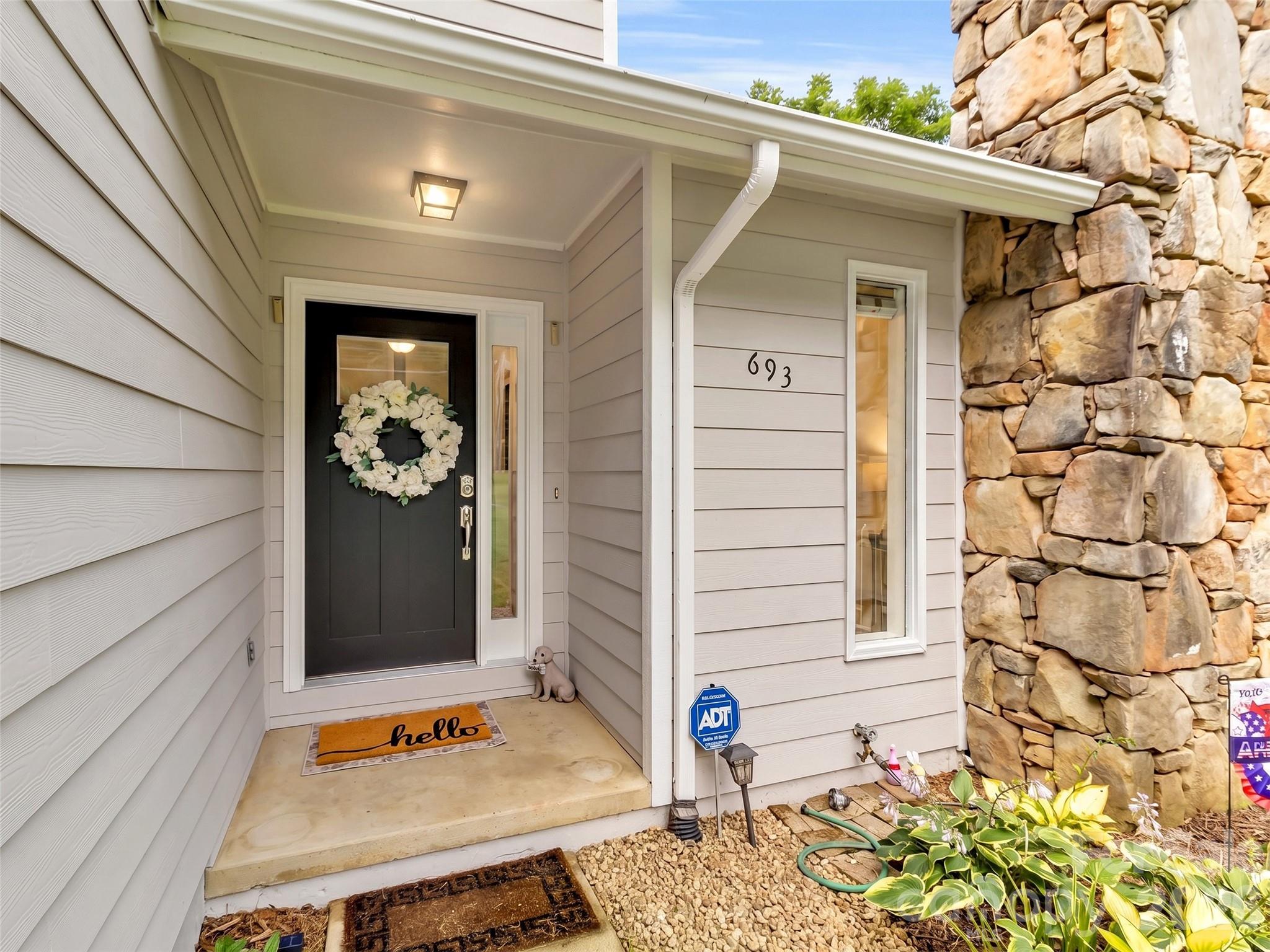 693 Monte Vista Road Candler, NC 28715 - Photo 5 of 41 Gallery Image 5