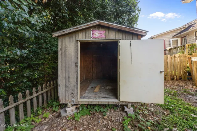 $149,900 | 213 Wyndham Circle, Unit A, Greenville, NC 27858