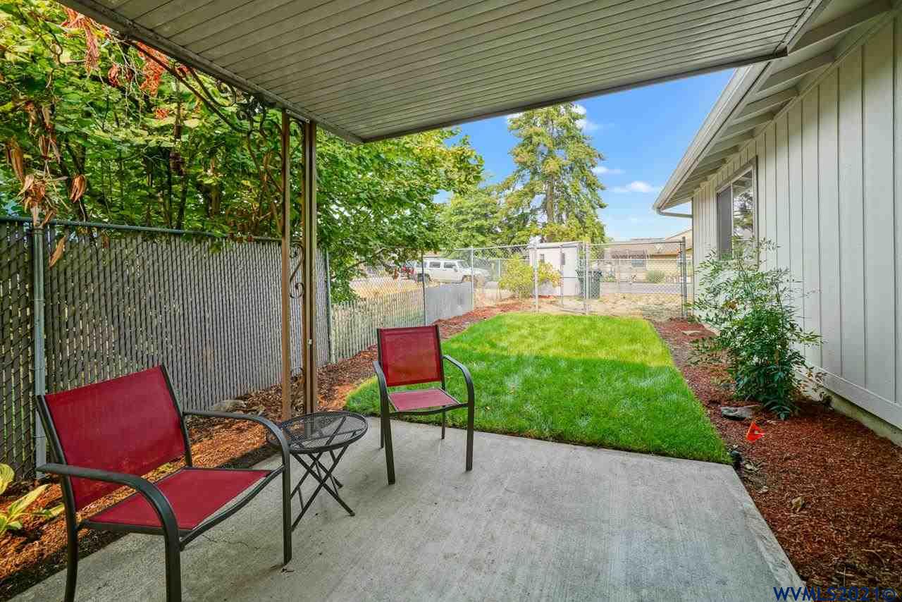 2595 Walker Road Northeast Salem, OR 97305 - Photo 28 of 31 Gallery Image 28