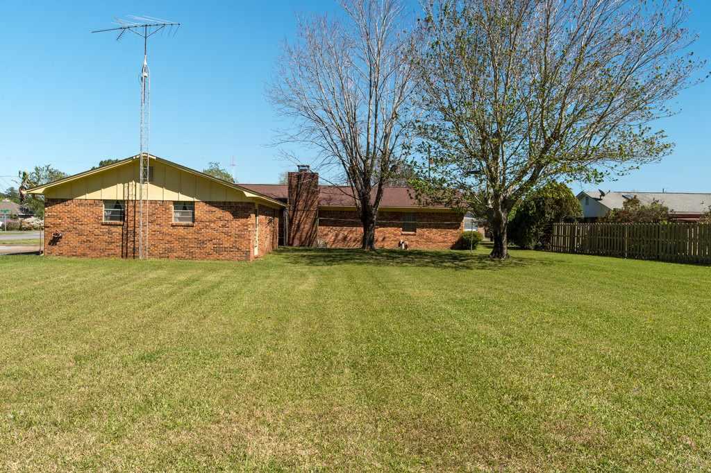 2015 Frontera Street Navarre, FL 32566 - Photo 27 of 31