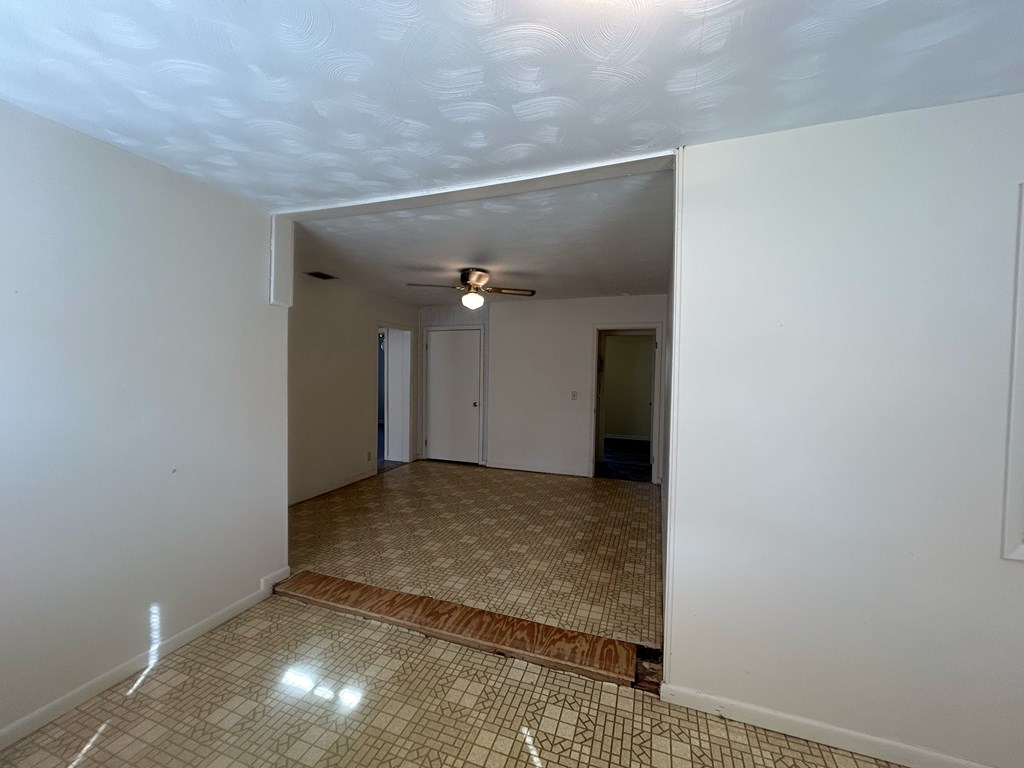 2116 North Co Road Gordon, AL 36343 - Photo 3 of 45